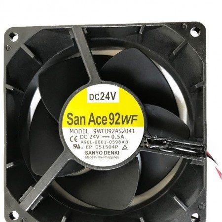WF0924S2041, 90x90x32mm 24VDC 0.5A 3 Kablolu Fan